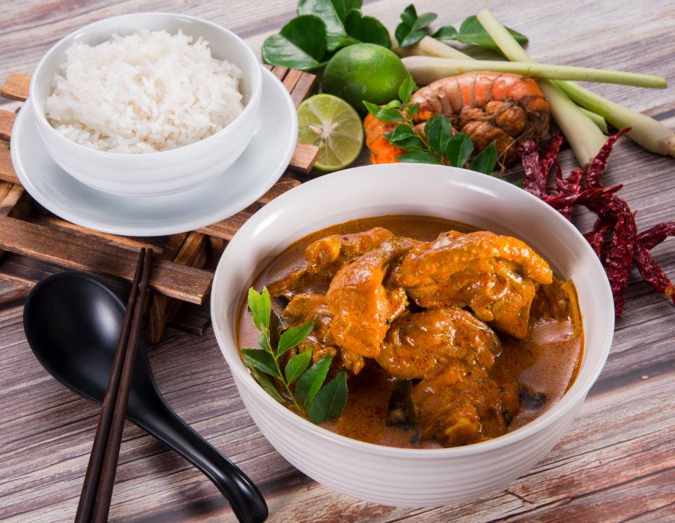 Curry Chicken with Kaffir Lime Leaf Recipe | Buffalo Cookware Malaysia
