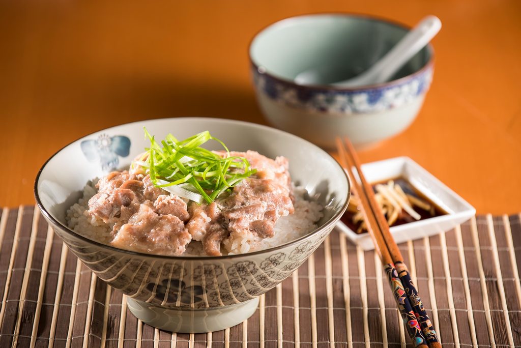 Claypot Pork Rice with Shrimp Paste Recipe | Buffalo Cookware Malaysia